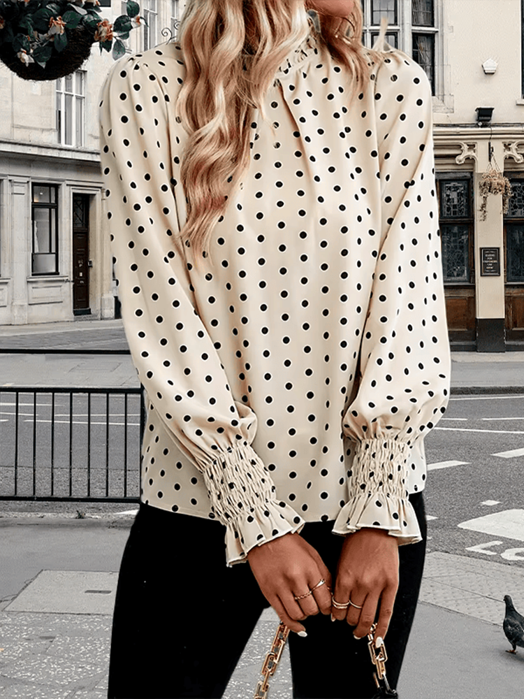 Blusa Polka Dot com Gola Franzida