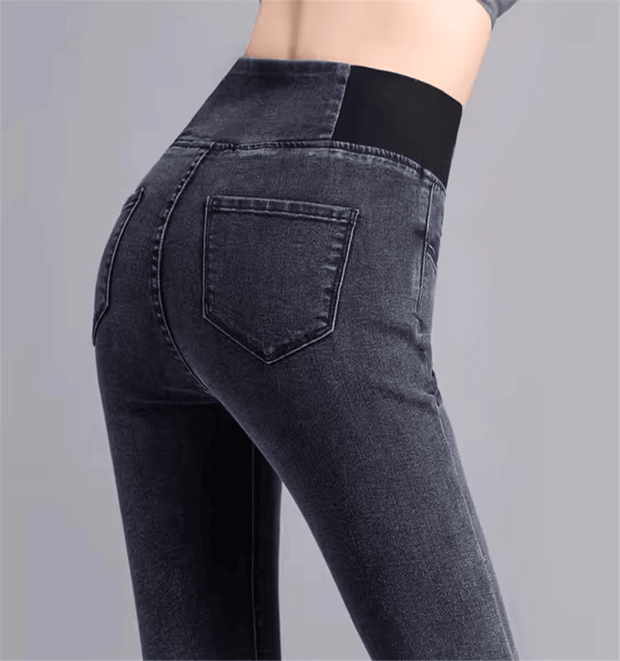 Calça Jeans Skinny com Cintura Alta