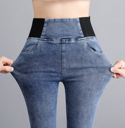 Calça Jeans Skinny com Cintura Alta